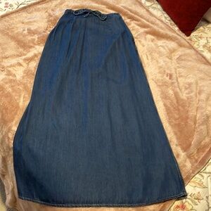 Denim long skirt
